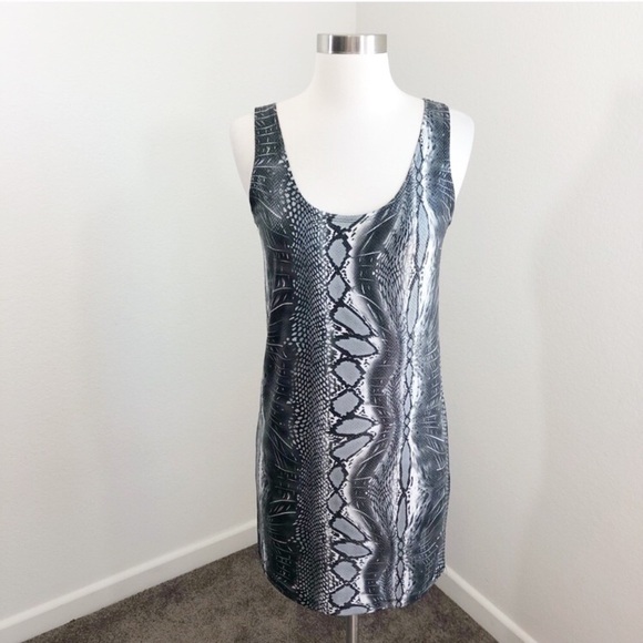 The Arte by Zenana snakeskin print bodycon dress - Picture 2 of 8